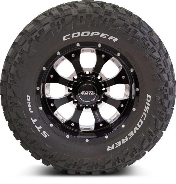17b92feb313a42bc8383f3f594aeba8a Set of 4 Cooper Discoverer STT Pro LT275/70R18/10 125P Tires – Heavy Duty All-Terrain Performance