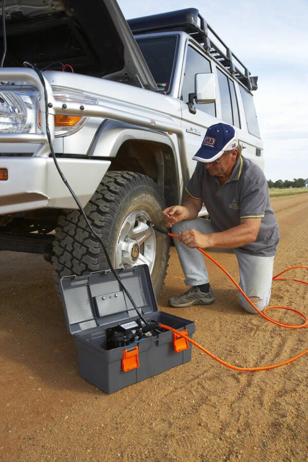 183d077cebf64f7aae9d9d14b9e93d04 Portable Air Compressor 12V High Performance and Output Compressor